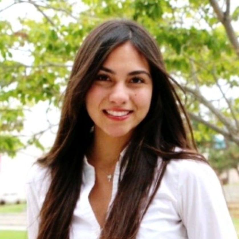 Nikki-Fernandez | Mentoring Network and Success Strategies - Ellen Ensher